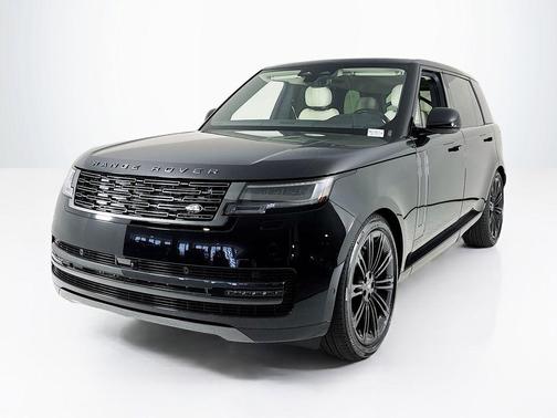 2025 Land Rover Range Rover P530 SE 7 Seat