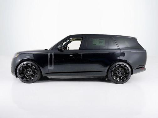 2025 Land Rover Range Rover P530 SE 7 Seat