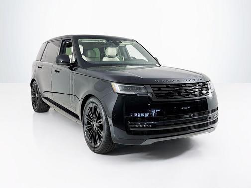 2025 Land Rover Range Rover P530 SE 7 Seat