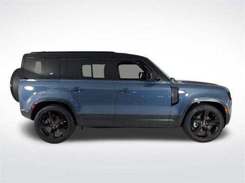2024 Land Rover Defender P300