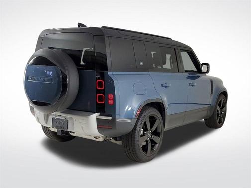 2024 Land Rover Defender P300