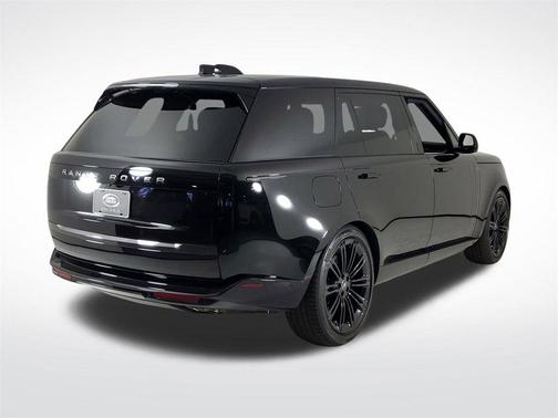 2025 Land Rover Range Rover P530 SE 7 Seat