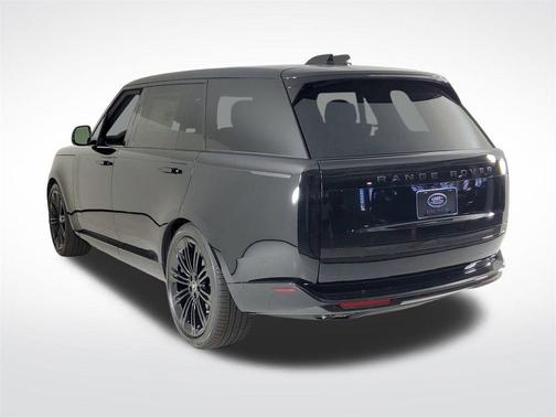 2025 Land Rover Range Rover P530 SE 7 Seat