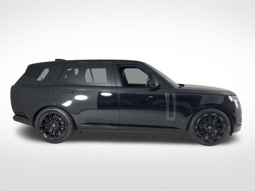 2025 Land Rover Range Rover P530 SE 7 Seat