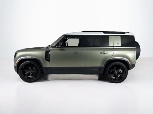 2023 Land Rover Defender 110 S