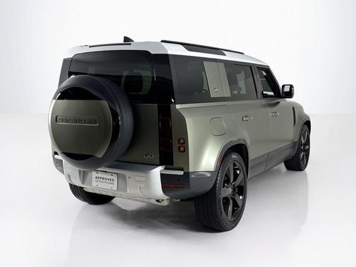 2023 Land Rover Defender 110 S