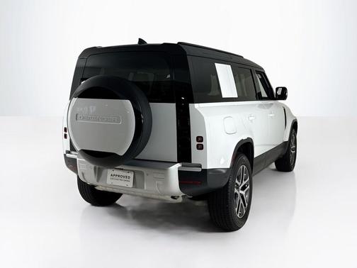 2025 Land Rover Defender P400 S