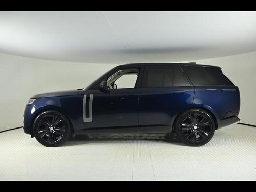 2023 Land Rover Range Rover P400 SE