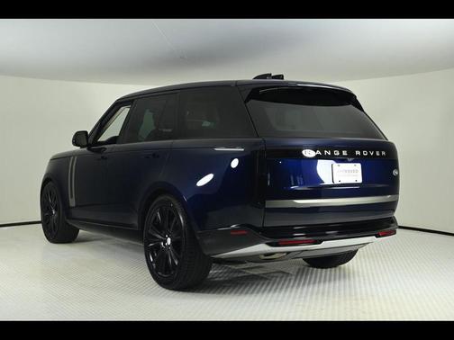 2023 Land Rover Range Rover P400 SE