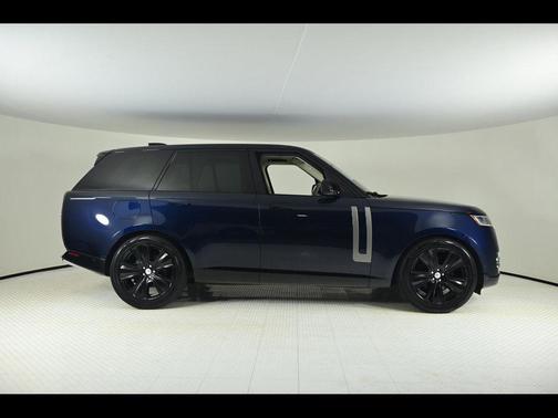 2023 Land Rover Range Rover P400 SE