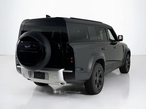 2025 Land Rover Defender P300 S