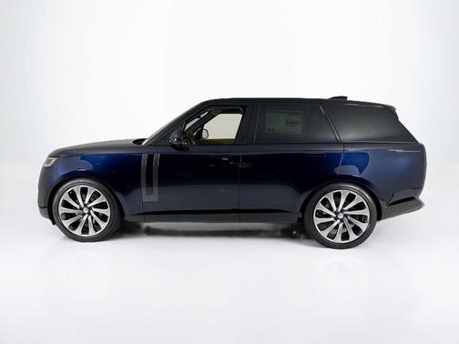 2025 Land Rover Range Rover P530 SE