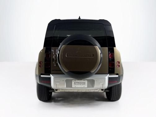 2025 Land Rover Defender P300