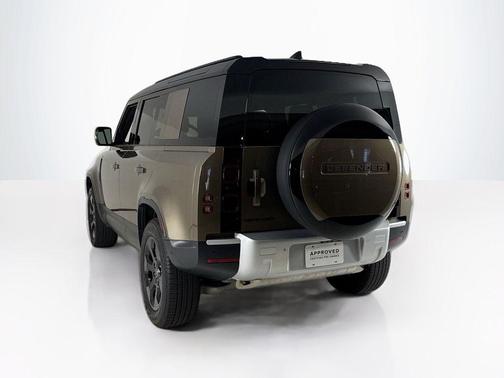 2025 Land Rover Defender P300