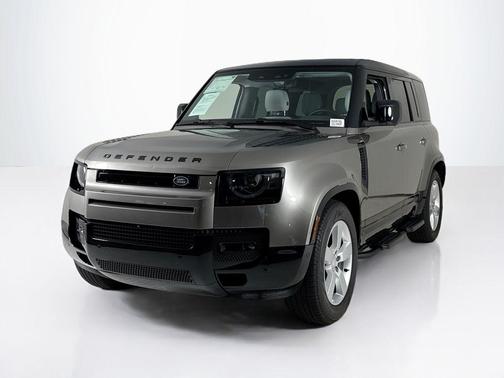 Silicon Silver 2025 Land Rover Defender P500 X-Dynamic SE