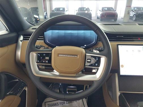 2025 Land Rover Range Rover P530 SE