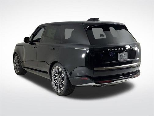 2025 Land Rover Range Rover P530 SE