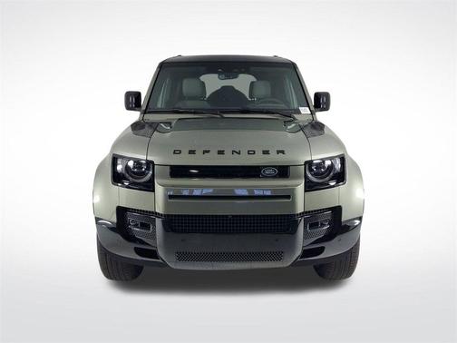 2025 Land Rover Defender P400 X-Dynamic SE