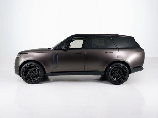 2026 Land Rover Range Rover P530 SE
