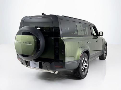 2026 Land Rover Defender 130 S