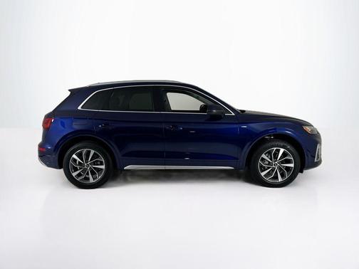 2022 Audi Q5 45 S line Premium Plus