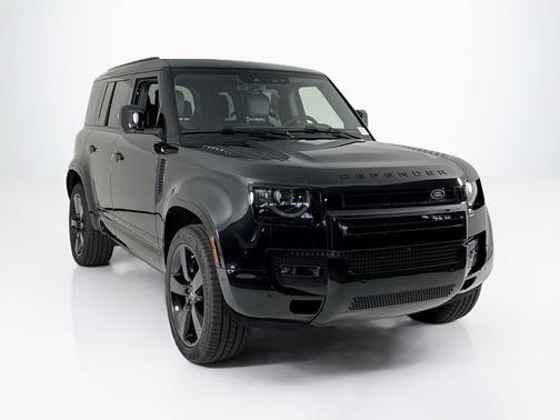 2025 Land Rover Defender P400 X-Dynamic SE