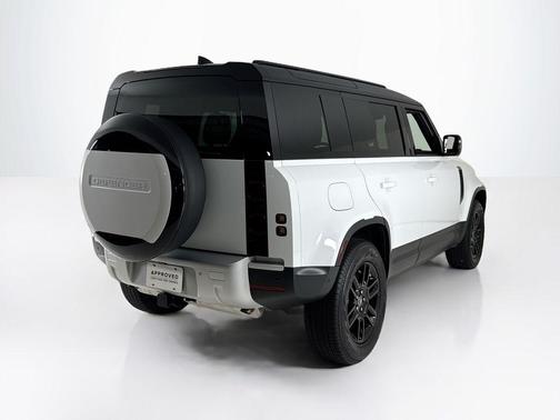 2025 Land Rover Defender P400 S