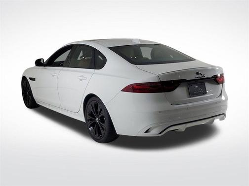 2024 Jaguar XF R-Dynamic SE