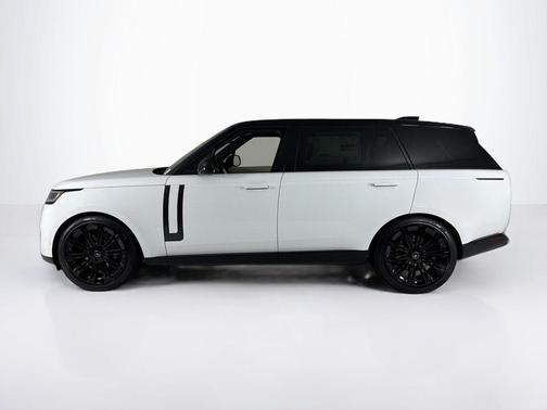 2025 Land Rover Range Rover P530 SE 7 Seat