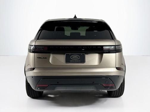 2026 Land Rover Range Rover Velar P250 Dynamic SE