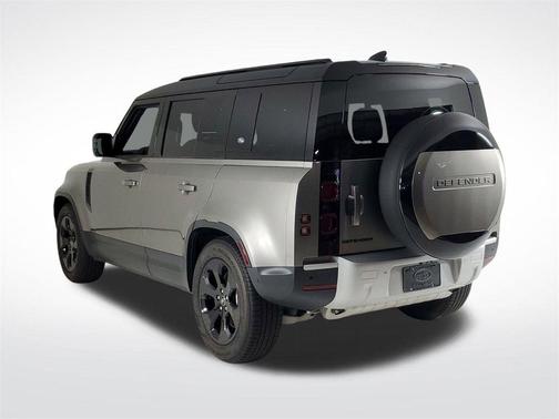 2024 Land Rover Defender P400 S