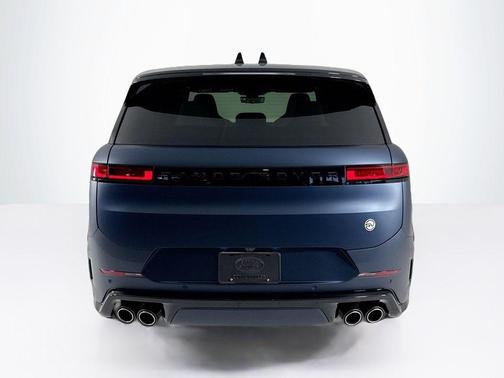2025 Land Rover Range Rover Sport P635 SV Edition Two