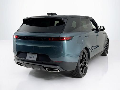 2025 Land Rover Range Rover Sport P360 SE