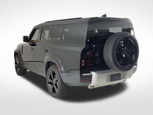 2024 Land Rover Defender P300 S