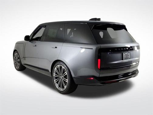 2025 Land Rover Range Rover P400 SE