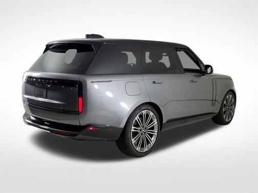 2025 Land Rover Range Rover P400 SE