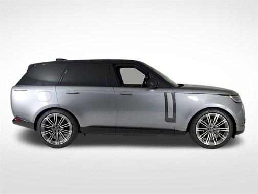 2025 Land Rover Range Rover P400 SE