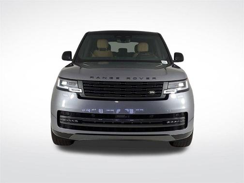 2025 Land Rover Range Rover P400 SE
