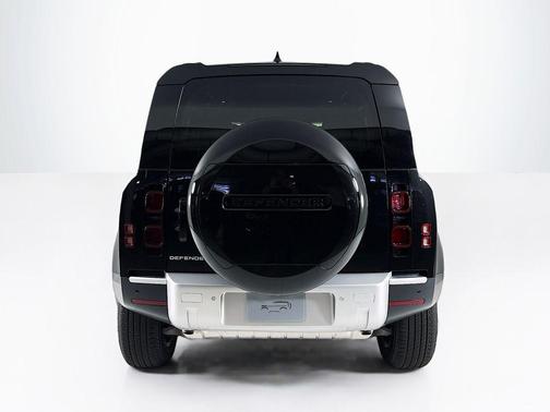 2025 Land Rover Defender P300