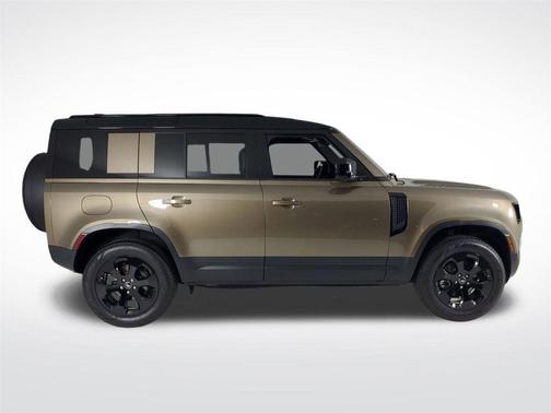 2025 Land Rover Defender P300