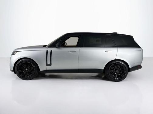 2025 Land Rover Range Rover P530 SE 7 Seat