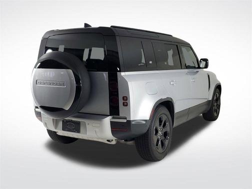 2024 Land Rover Defender P400 S