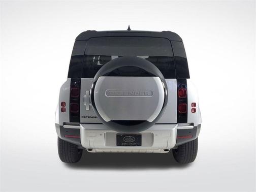 2024 Land Rover Defender P400 S