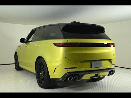 2025 Land Rover Range Rover Sport P635 SV Edition Two