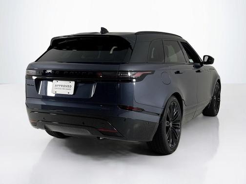 2024 Land Rover Range Rover Velar P250 Dynamic SE