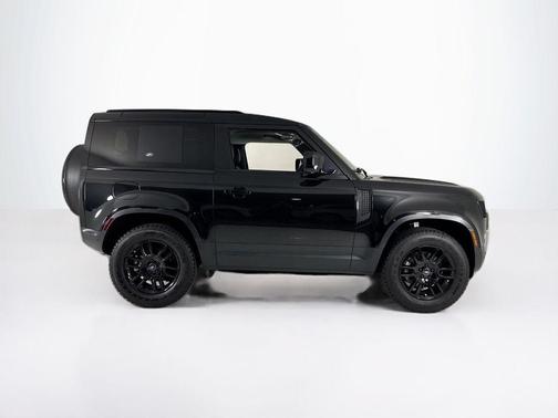 2023 Land Rover Defender 90 S