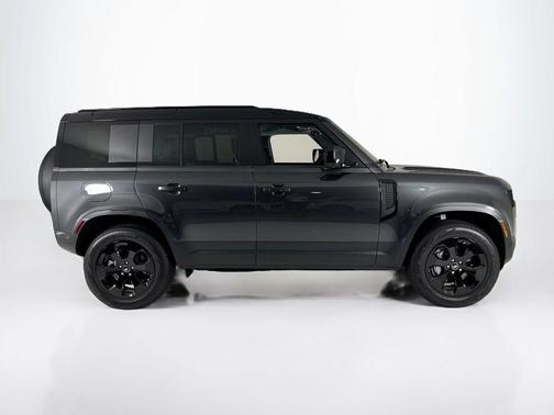 2025 Land Rover Defender P300