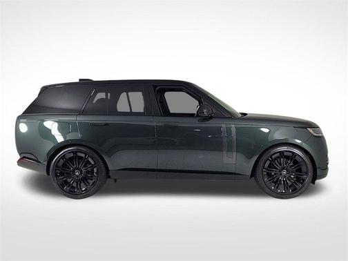 2025 Land Rover Range Rover P400 SE