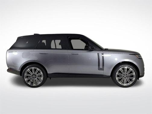 2025 Land Rover Range Rover P400 SE