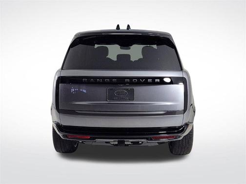 2025 Land Rover Range Rover P400 SE